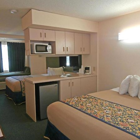 America'S Best Value Inn & Suites-Mcdonough Exterior foto