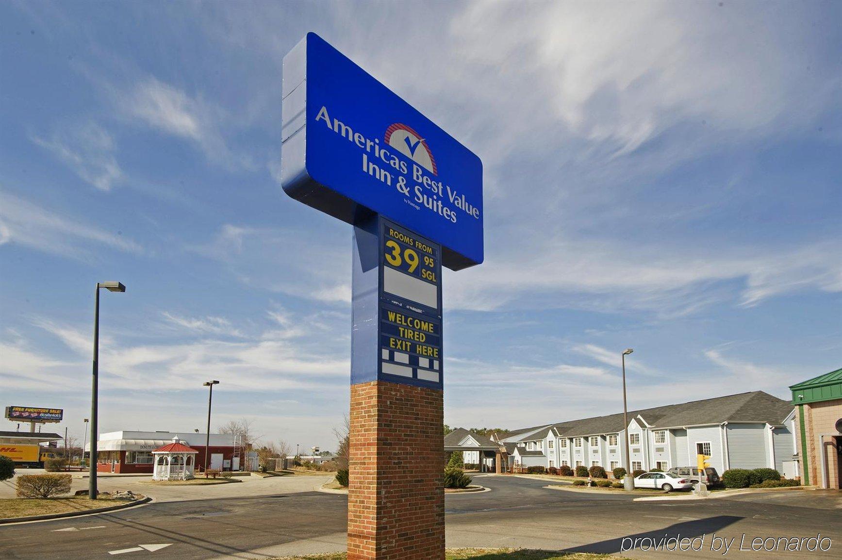 America'S Best Value Inn & Suites-Mcdonough Exterior foto
